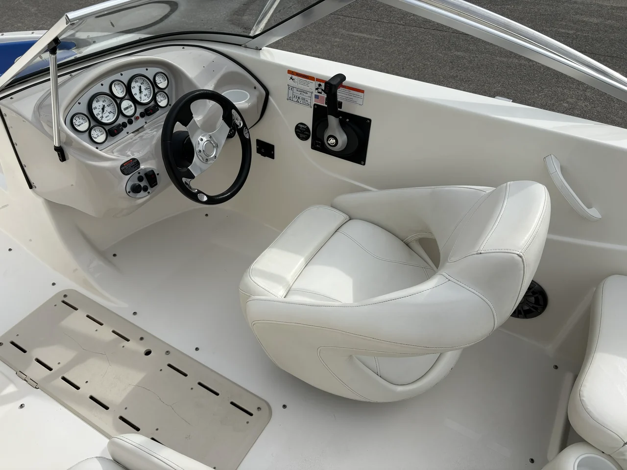 Boot gedetailleerd door MotorX, foto 1