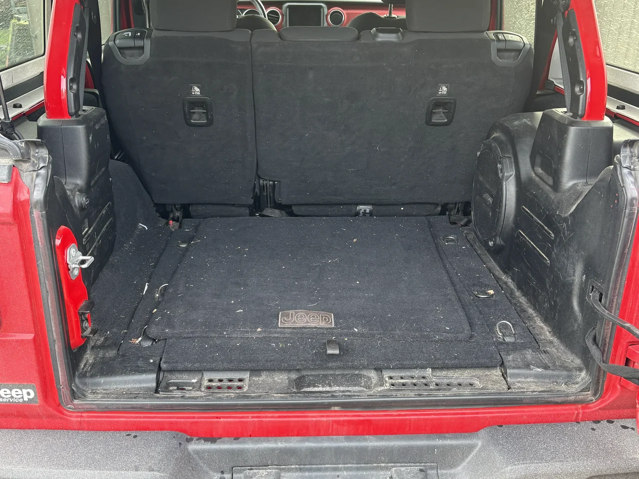 Jeep Wrangler vóór reiniging, detail 6, MotorX